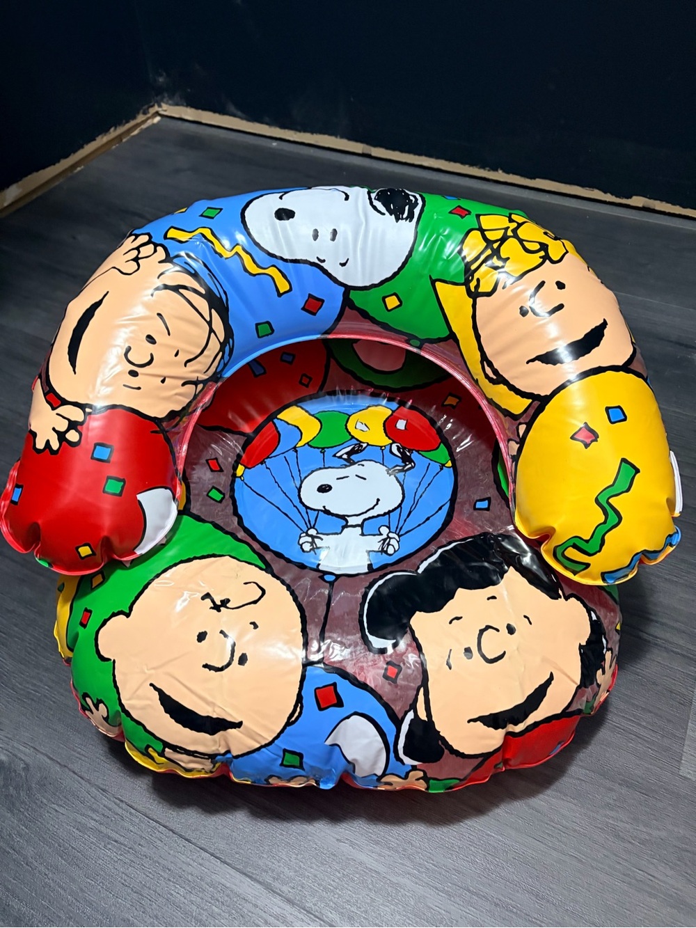Vintage 2001 Peanuts Celebration Inflatable Kids Vinyl Chair/ NWOT